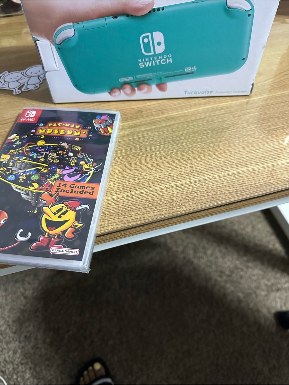 CLOSET  CLOSING BNIB Nintendo Switch LITE (Turquoise) with Pac-Man Museum+ Game - Picture 3 of 6